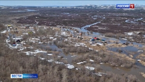 Из-за активного таяния снега село Парень оказалось в зоне подтопления