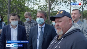 Владимир Каюмов проверил ход ремонтных работ на проспекте Таранца