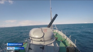 Морские тральщики преодолели минные заграждения в Авачинском заливе