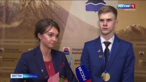 Губернатор наградил участников соревнований World Skills Russia