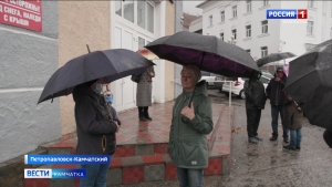 В краевой столице прошел митинг в поддержку Татьяны Кореновской