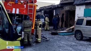 Ликвидирован пожар в одном из гаражных боксов
