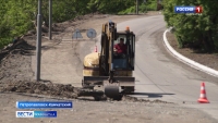 В краевой столице продолжается ремонт автомобильной дороги по улице Молчанова