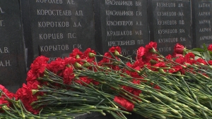 Возложение цветов в Парке Победы прошло в Петропавловске