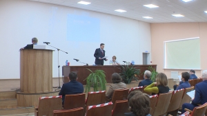 Вулканологи отметили профессиональный праздник