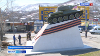 Ремонт памятника «Танк Т-34»