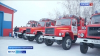 Ключи от новых пожарных машин получили четыре пожарных части Камчатки