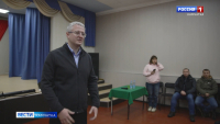 Губернатор в Октябрьском