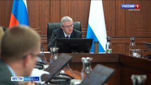 Ход восстановления объектов на подшефных территориях обсудили в Правительстве края