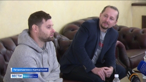 &laquo;Ганди молчал по субботам&raquo; &ndash; новая постановка Камчатского театра