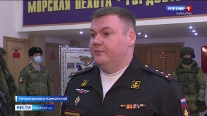 Для студентов провели экскурсию по военной части