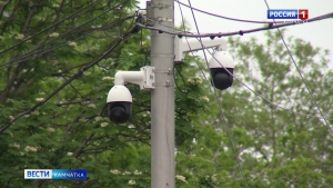На Аллее Флота и в экопарке на улице Вольского установили видеонаблюдение
