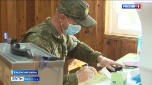 Сотрудники избиркома добрались до мыса Лопатка