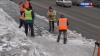 Камчатские подрядные организации  усердно спасают улицы от гололеда