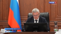 Губернатор края поручил усилить работу с семьями участников СВО