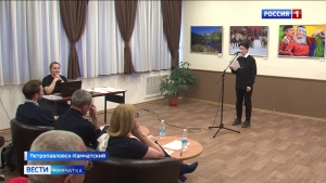 В библиотеке имени Крашенинникова прошел чемпионат по чтению "Громко вслух"