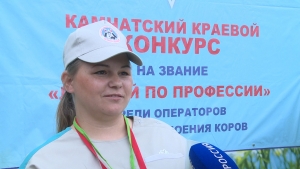 Марина Егорова признана лучшей дояркой в крае