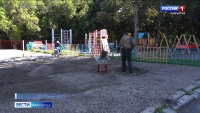 Продолжается благоустройство придомовых территорий в рамках проекта "1000 дворов"