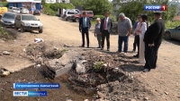 На улицах Пономарева и Павлова решат многолетнюю проблему разрушенных дворов