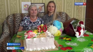 Вдове участника Великой Отечественной войны Фаине Ивановне Маренковой исполнилось 90 лет!