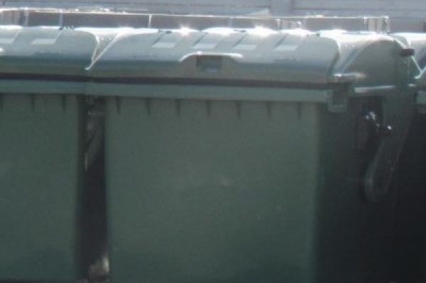 В краевой столице устанавливают евро-контейнеры для отходов