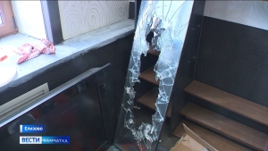 Арендодатели в Елизове не могут поделить собственность, а страдают посетители кафе