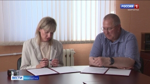 Общественная палата Камчатского края подписала договор с партией "Единая Россия"