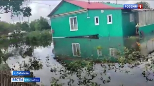 В Соболево продолжается борьба с паводком