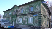 Аварийное состояние 42-го дома на Тундровой улице ухудшилось в следствии землетрясения