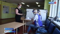 Жители Усть-Камчатска проголосовали по поправкам в Конституцию