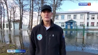 Спасатели продолжают ликвидировать последствия паводков в селе Соболево