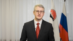 Владимир Солодов поздравил жителей Камчатки с первомаем