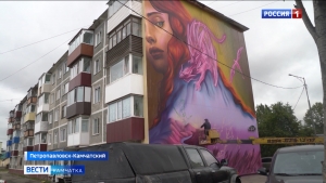 Фасады домов в Петропавловске становятся все красочнее
